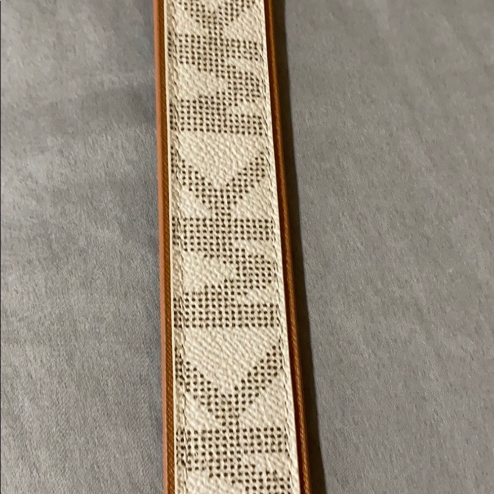 Belt - Picture 3 of 3